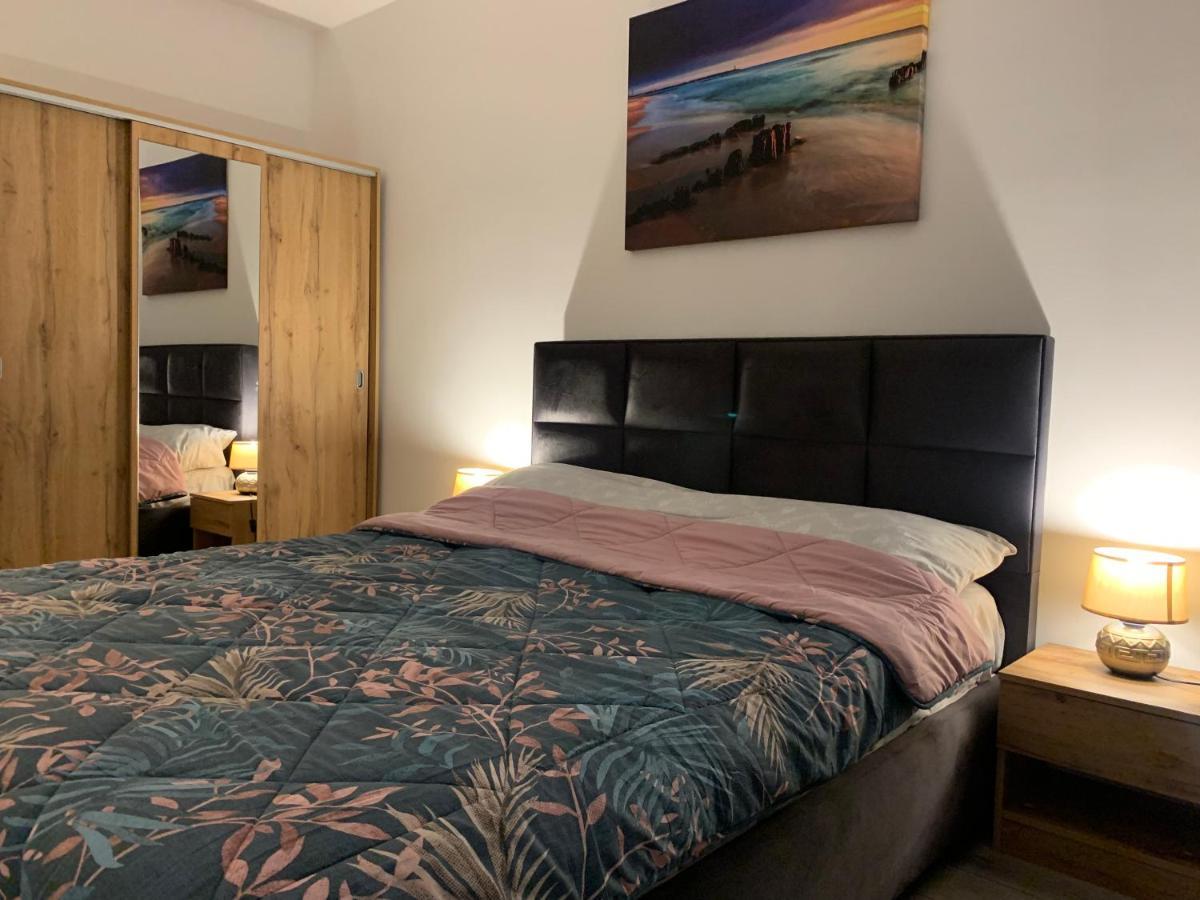 Apartament Sara Apartment Targu Mures Ngoại thất bức ảnh